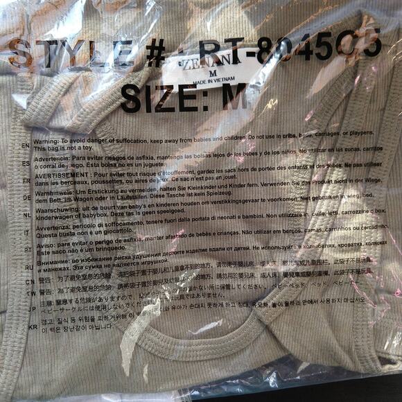 Zenana 2 Ribbed Racerback Tank Tops M white & khaki seamless super stretchy - Picture 5 of 6